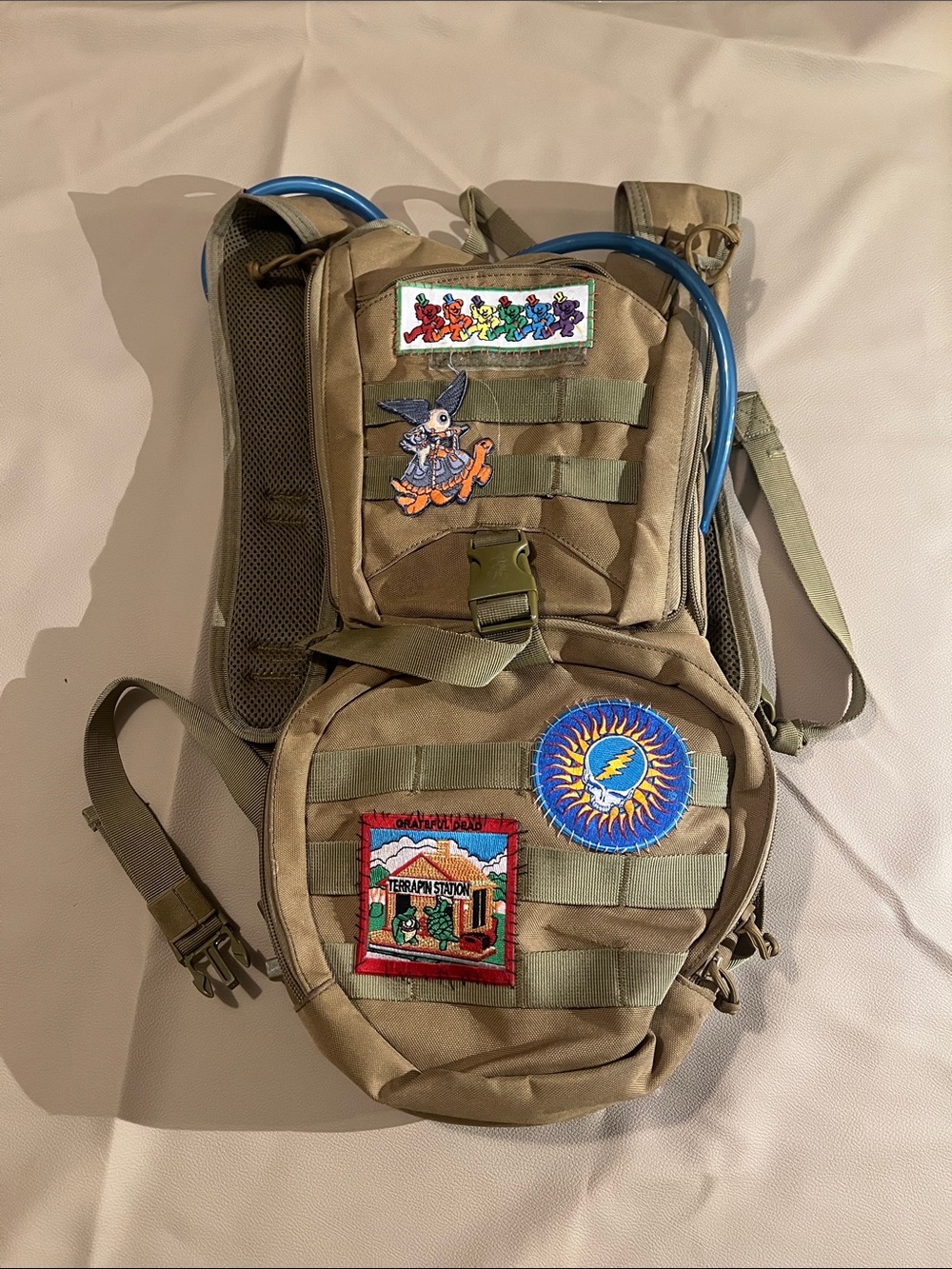 Grateful Dead stealie water h20 hydration pack festival stamps terrapin station